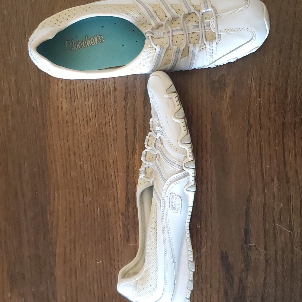 Skechers slip on walking shoes